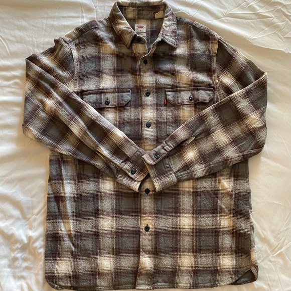 Levi’s Men’s Flannel - Picture 1 of 8